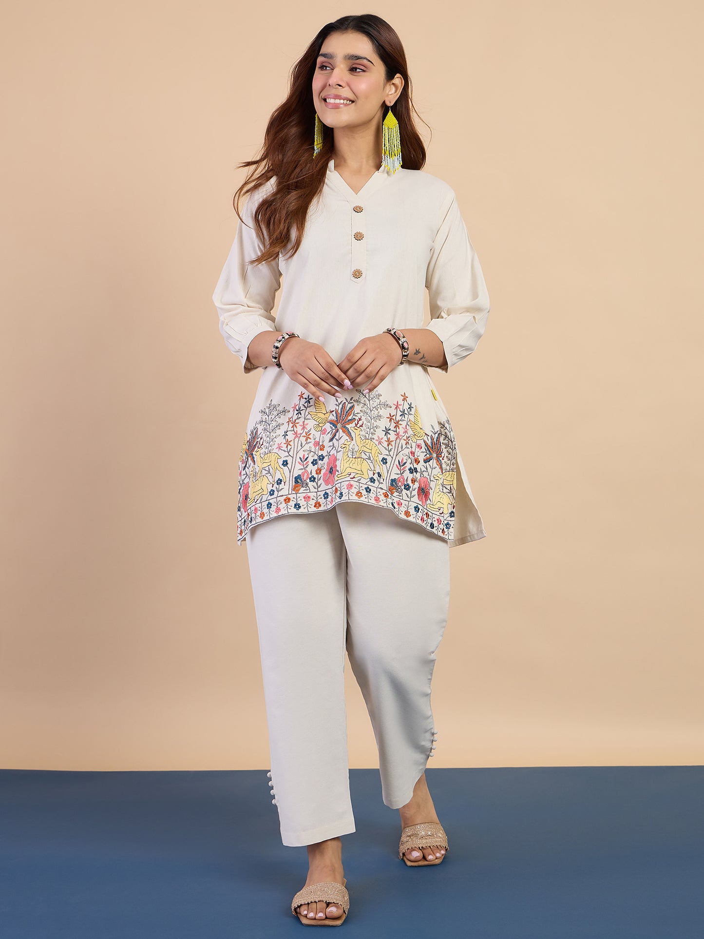 Samyra Off-White Kurta Set - Sunainee