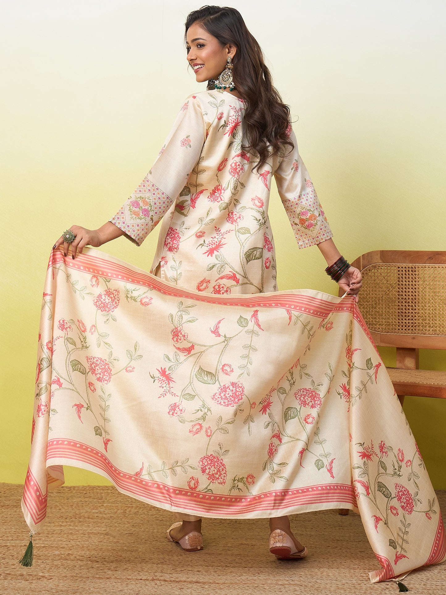 Padmini Cream Kurta Set - Sunainee