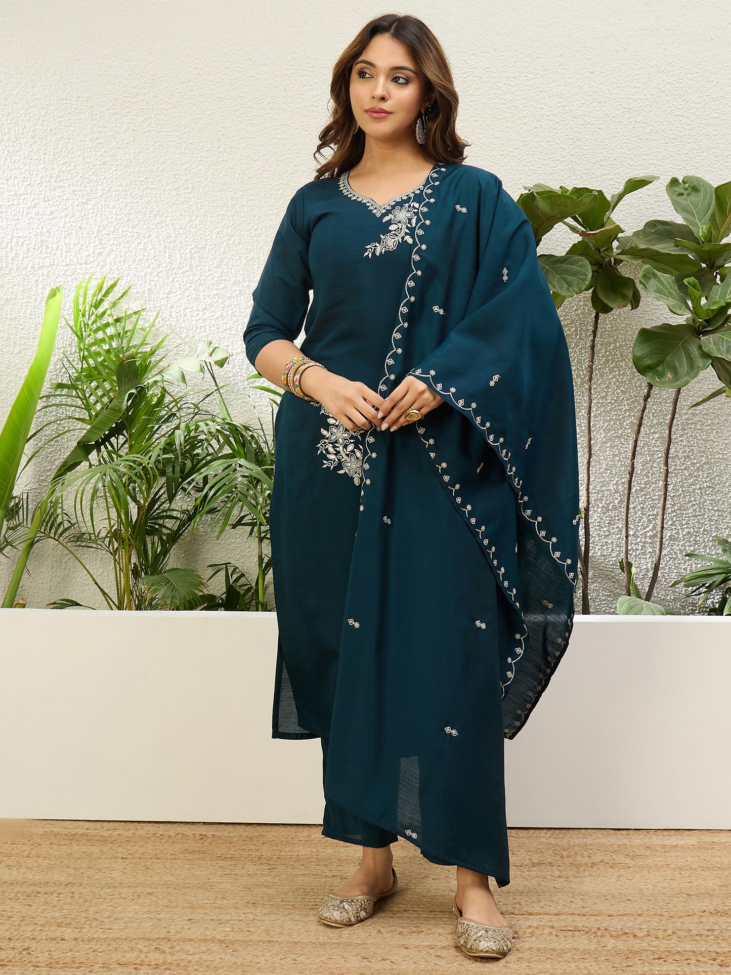 Raagini N-Blue Kurta Set - Sunainee
