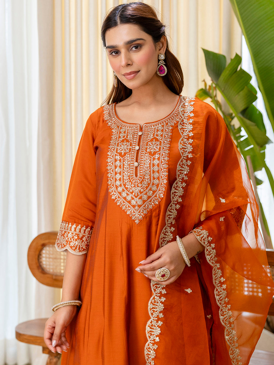 Saanvi - Sequins Silk Blend Kurta Set